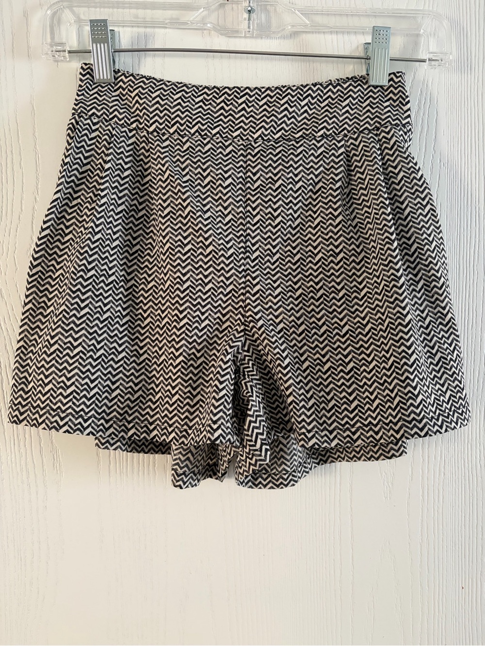 American Eagle Outfitters Black & White Chevron Bermudas